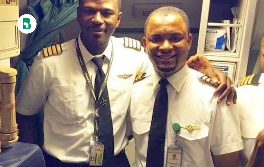 Embauché comme agent de nettoyage d'avions, Mohammed Abubakar est devenu capitaine 24 ans plus tard