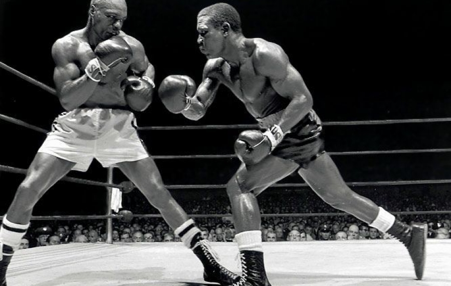 «Dick Tiger Ihetu», lieutenant de l'armée du Biafra devenu champion du monde de boxe à deux reprises