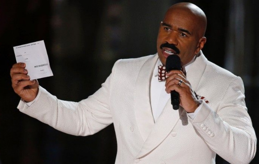 Steve Harvey présentera un nouveau talk-show en exclusivité sur Facebook