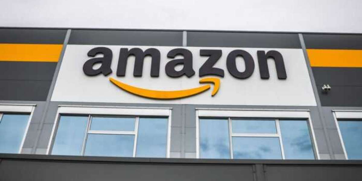 Amazon poursuit les influenceurs des réseaux sociaux pour la promotion de faux produits