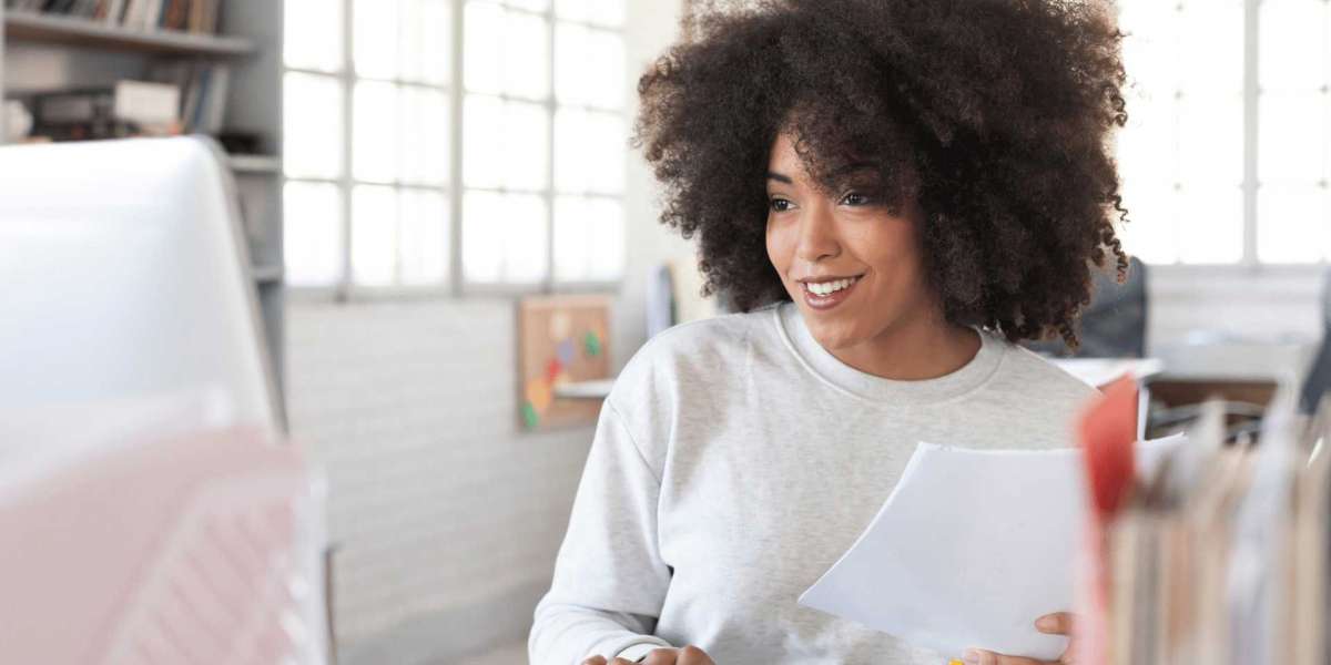 Comment les entrepreneurs de la diaspora peuvent utiliser Canva Pro pour mieux communiquer